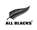 V banku je oficiální logo New Zealand Rugby Union (camilainnz)