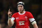 Kapitán Walesu Ryan Jones (PA Photos) Kapitán Walesu Ryan Jones (PA Photos)